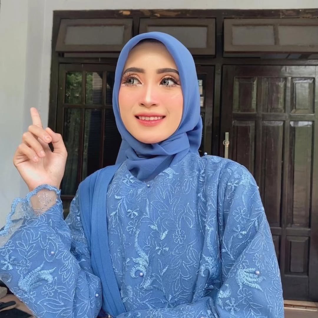 Tampilan Rapi dan Percaya Diri untuk Acara Resmi